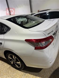 نيسان سنترا